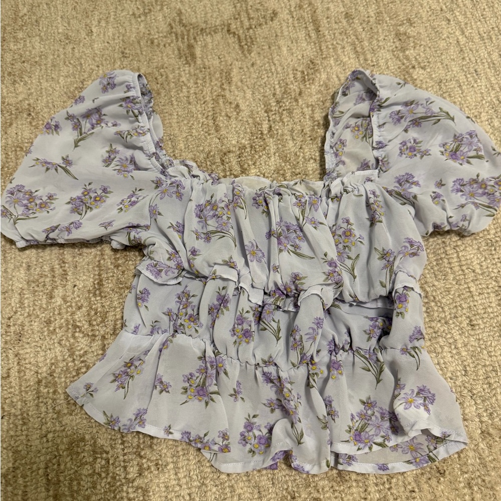 Lumiere Lavender Floral Puff-Sleeve Peplum Top